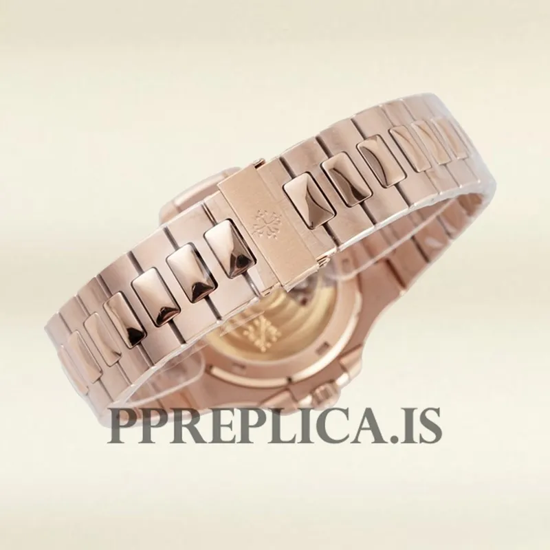 Replica Patek Philippe Nautilus 5711 40mm Men Rose Gold-tone White Dial - Image 4